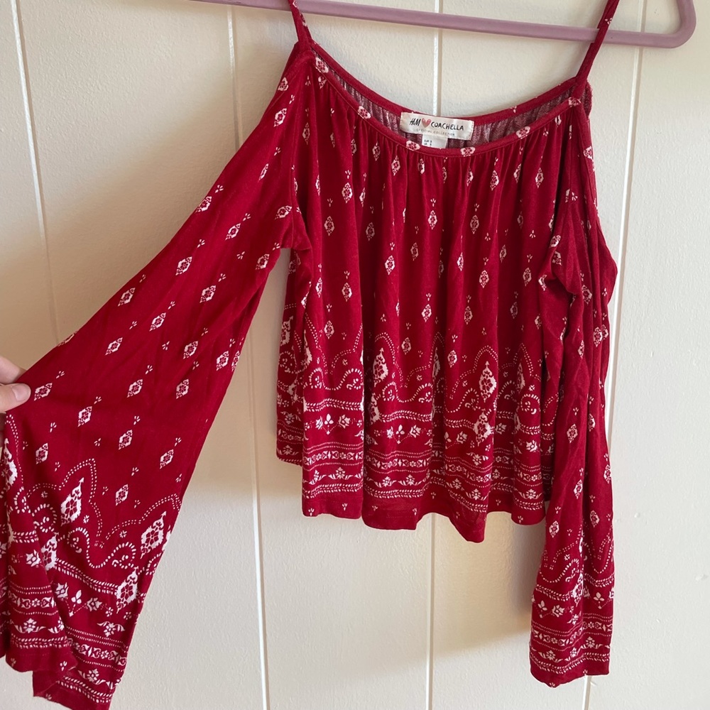 H&M red paisley print off the shoulder shirt